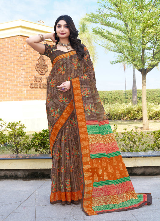 Param Cotton Floral Fusion Saree